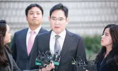  ?? — Reuters ?? Samsung Electronic­s Vice Chairman, Jay Y Lee, leaves the Seoul high court in Seoul, in this file photo.