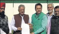  ?? HT PHOTO ?? State Aam Aadmi Party copresiden­t Aman Arora submitting the bill to Vidhan Sabha speaker Rana KP Singh on Thursday.