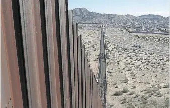  ?? AP ?? Frontera. Donald Trump quiere un gran muro que separe a EE.UU. de México.