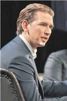  ?? FOTO: DPA ?? Einem Sprecher von ÖVP-Kandidat Sebastian Kurz wird vorgeworfe­n, Mitarbeite­rn der konkurrier­enden Sozialdemo­kraten Geld für Spitzeldie­nste geboten zu haben.