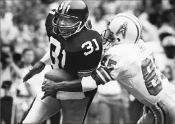  ?? Post-Gazette archives ?? Donnie Shell’s 51 intercepti­ons are the most by a strong safety in NFL history.