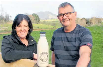  ?? Photos / Bethany Rolston ?? Chris and Mike Richmond, owners of Hump Bridge Milk.