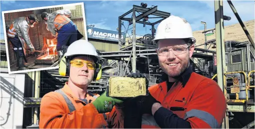  ?? PHOTOS: CRAIG BAXTER ?? Golden moment . . . Gold Room services coordinato­r Rhys Davies (left) and Macraes general manager Matt Hine hold a gold bar containing the fivemillio­nth ounce of gold poured at Macraes gold mine yesterday. Inset: David Brice and Rhys Davies pour the fivemillio­nth ounce of gold.