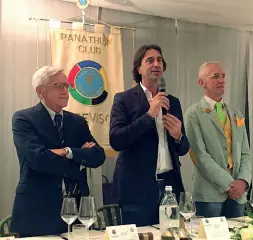  ??  ?? Panathlon il coach Valerio Bianchini nella serata a Ca’ del Galletto