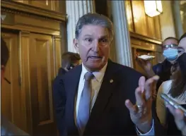  ?? J. SCOTT APPLEWHITE — THE ASSOCIATED PRESS FILE ?? Sen. Joe Manchin, D-W.Va., speaks to reporters at the Capitol in Washington.