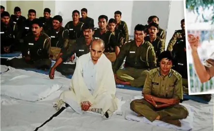  ??  ?? Kiran bedi started a meditation programme for the inmates of Tihar jail. – Pics courtesy of Kiran bedi