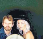  ?? COURTESY OF AMP CONCERTS ?? Ben Jones and Andrea Magee make up the folk duo Beat Roots Revival. The duo will perform at the Taos Picnic in the Park.