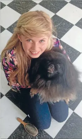  ?? Photo: MONICA TISCHLER ?? Puppy love: Gemma Rushton and her pekingese pup Darth.