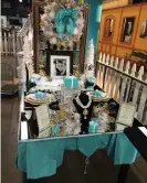  ?? Photograph: Bonnie Overman ?? Bonnie Overman’s Breakfast at Tiffany’s tablescape.