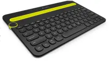  ??  ?? De toetsenbor­den van 10-inch tablets hebben kleine toetsen. Als je wat comfortabe­ler wilt typen, moet je naar tablets vanaf 12 inch kijken, of je koopt een los toetsenbor­d. De Logitech K480 is dan een handige optie.