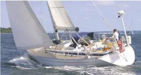  ??  ?? A Grand Soleil 45 sailing in Rhode Island with a Schaefer in-boom furling system