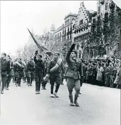  ?? ANGEL-LOUIS DESCHAMPS / ARXIU ?? Guerra Civil Entrada de les tropes de l’exèrcit franquista, dirigides pel general Yagüe, a la ciutat de Barcelona l’any 1939.