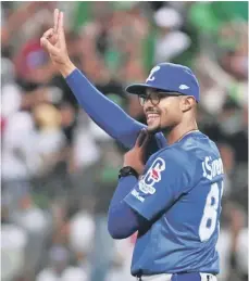  ?? ?? Gilbert Gómez narra gran experienci­a vivida este año en béisbol invernal.