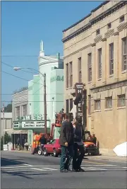  ?? Contribute­d by Shirley Easterwood ?? LEFT: James Purefoy and Michael K. Williams work on a scene on Main Street in downtown Cedartown during filming of season 3 of “Hap and Leonard.”