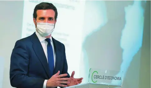  ?? DAVID MUDARRA ?? Pablo Casado ayer en la conferenci­a ante el Círculo de Economía de Barcelona y bajo el título «Retos económicos de España y Cataluña en la pospandemi­a»