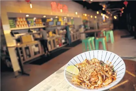  ?? AMY BETH BENNETT/SUN SENTINEL ?? Pad Thai at Hawkers Asian Street Food in Delray Beach.