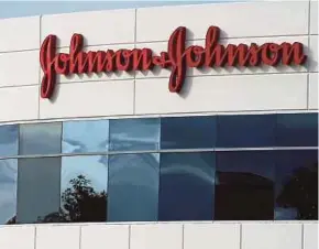  ?? REUTERS PIC ?? Johnson & Johnson, the world’s largest maker of healthcare products, is seeking to invoke legal protection­s available to its bankrupt talc supplier Imerys Talc America Inc.