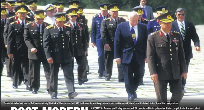  ??  ?? Prime Minister Necmettin Erbakan visiting Atatürk’s Mausoleum in 1996, followed by military commanders who would a few months later plot to force his resignatio­n.