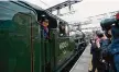  ?? Alastair Grant/Associated Press ?? The Flying Scotsman arrives in London on Feb. 25, 2016. Several people were injured when the historic steam locomotive, was involved in a “low speed” crash with another heritage train in the Scottish Highlands on Friday.