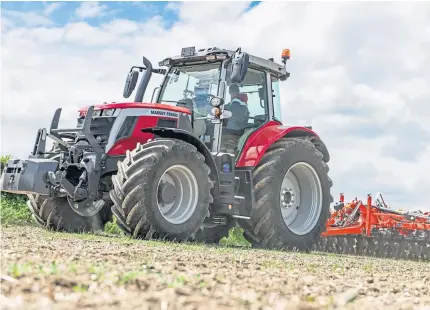  ?? ?? INNOVATION: The new JCB Fastrac 4220 iCON, far left, and the Massey Ferguson MF6S.