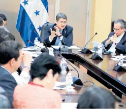  ??  ?? El presidente Hernández presidió la reunión de ayer.