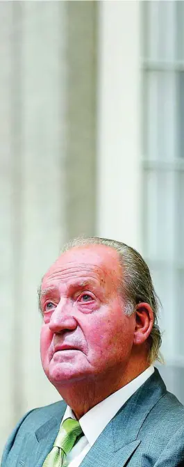  ?? LUIS DÍAZ ?? Son frecuentes las visitas de Don Juan Carlos a su prima. La última vez junto a sus hermanas