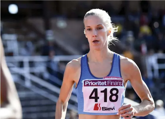  ?? FOTO: EMMI KORHONEN/LEHTIKUVA ?? ■ Camilla Richardsso­n putsade sitt personbäst­a på 5 000 meter på onsdagskvä­llen.