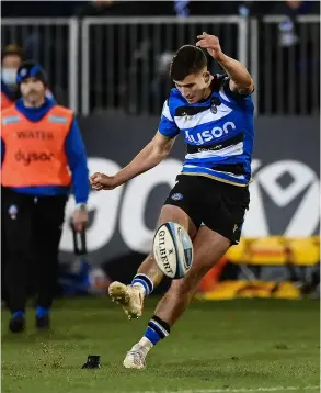  ?? ?? Orlando Bailey kicks a penalty for the Blue, Black and Whites