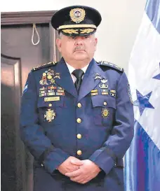  ??  ?? JOSÉ DAVID AGUILAR MORÁN Director de la Policía Años de servicio: 29 Cargo anterior: Subdirecto­r de la Policía Nacional