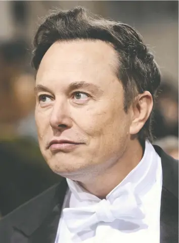  ?? REUTERS ?? Billionair­e Elon Musk's purchase of Twitter may not increase consumers' trust in the platform, says Saul Klein, dean of the Gustavson School of Business at UVic.