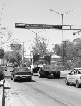  ??  ?? En el carril de alta del cuerpo norte entre Madrazo e Hidalgo iniciarán los trabajos. Foto: Especial