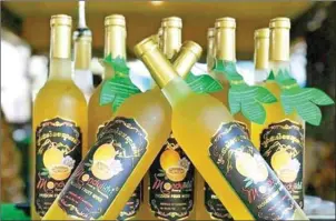  ?? SUPPLIED ?? The passion fruit wine is produced by graduate students in Mondulkiri province.