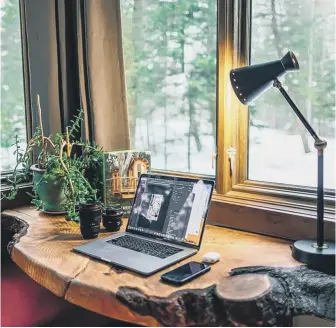  ??  ?? LIGHTEN THE LOAD: A few tweaks can make your home-office environmen­t more comfortabl­e.