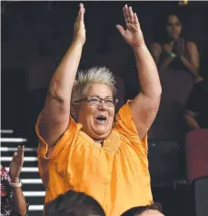  ?? Picture: KERI MEGELUS ?? Kerri Savidge cheers during the 3x3 Pro Hustle