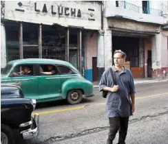  ?? Foto: kairosfilm.de ?? Kuba: Das Herunterge­kommene wird auf der Leinwand kulinarisc­h