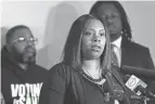  ?? ?? Angel Williams, the mother of Tavion Koonce-williams, the 15-year-old shot by an Akron police officer on April 1, speaks Friday during a news conference in Akron.