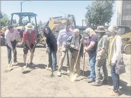  ?? SAL PIZARRO — STAFF PHOTOGRAPH­ER ?? City officials and community members, including San Jose Mayor Sam Liccardo and Pellier descendant Tom Shephard, break ground for the restored Pellier Park on Tuesday. The new look will include seating and a community table surrounded by flowering trees.