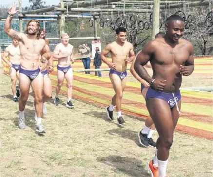  ?? ?? Airlink Pumas players running for male cancer awareness compaign.