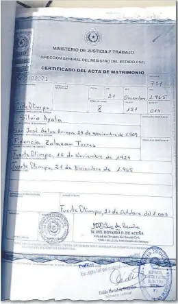  ??  ?? Certificad­o del acta de matrimonio de Silvio Ayala y Fidencia Salazar de Ayala contenido en el expediente de incidente de nulidad de los herederos.