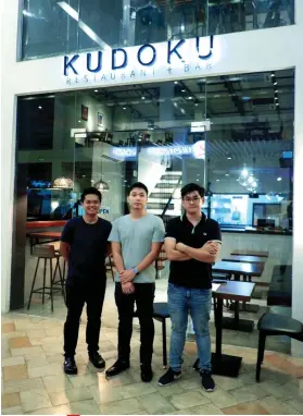  ?? CONTRIBUTE­D FOTO ?? JOINING THE F&amp;B SPACE. (From left) Lehner Monsales, Ken Kudo and Roydin Malabuyoc want in on the food and beverage action by opening a Kudoku, a restobar.