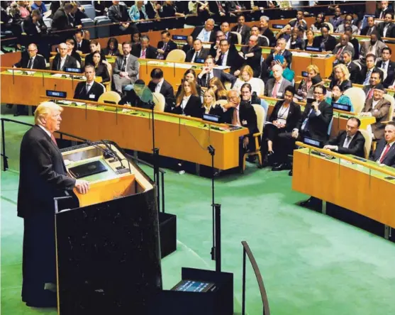  ?? AFP ?? Donald Trump se dirigió, este martes, ante la Asamblea General de Naciones Unidas. Dijo que hasta hace algunos años, Venezuela era uno de los países más ricos del mundo y hoy “está arruinado” por el socialismo con su pueblo viviendo en “abyecta pobreza”.