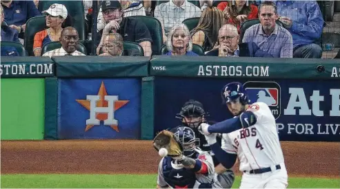  ?? Michael Ciaglo / Houston Chronicle ?? Who has the best seats in the house for Game 1 of the Division Series between the Astros and Boston Red Sox? Along with Mayor Sylvester Turner, that would be former Astros greats Jeff Bagwell, Nolan Ryan and Craig Biggio and their wives.