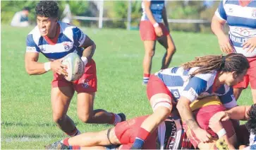  ??  ?? Hinckley Siaosi scored Rangiuru’s only try in the 17-10 win over Whakarewar­ewa.