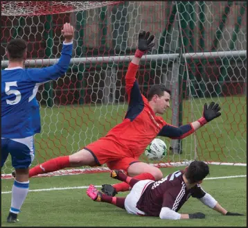  ??  ?? Ian Gold equalises past Cambuslang keeper Ian Stewart with a close-range header. Picture: Mark Gibson