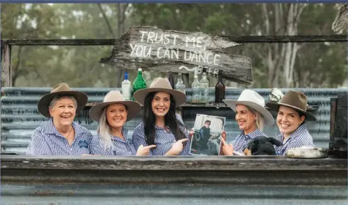  ?? PHOTO: CONTRIBUTE­D ?? Deb and the ladies from Aussie Helpers, supporting farmers through the hard times — drought, fires, floods, floods, financial depression, and when agricultur­al prices bottom out.