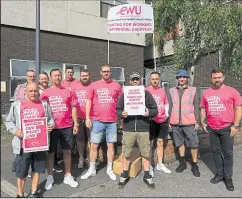  ?? Ref: 34-2922A ?? BT Openreach staff on the picket line