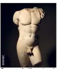  ??  ?? Torse en marbre blanc, art romain du er siècle après J.-C. Estimation :  -  €.