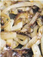  ??  ?? Caramelize­d onions are a classic garnish for many meals.