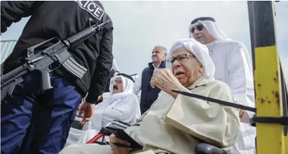  ??  ?? KUWAIT: Kuwaitis head to the polls to choose parliament­ary representa­tives, in Kuwait City, yesterday. — Photos by Yasser Al-Zayyat and AP