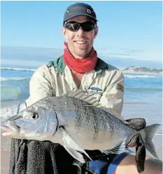  ?? Picture: SUPPLIED ?? BIG ONE: Chris Pike with the biggest fish caught and released, a 3.47kg steenbras.